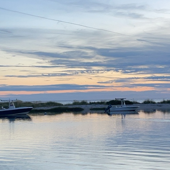 Meet your Posher - Picture 2 of 2